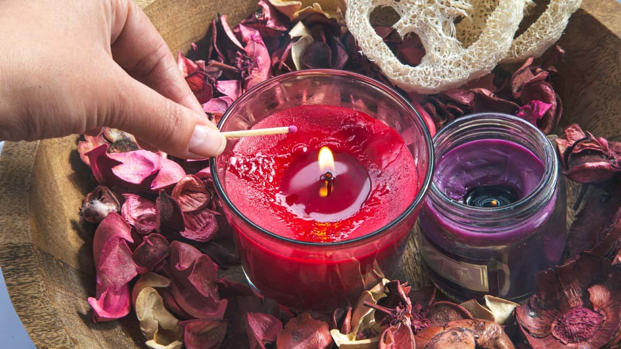 Candle shop 3